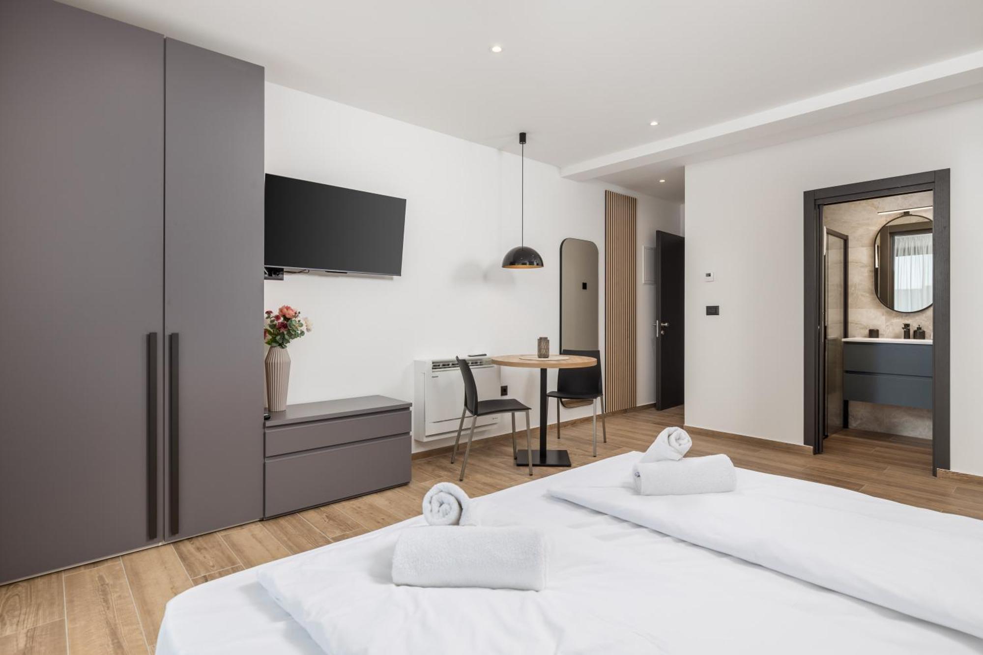 Belinda Apartments With Balcony & Private Parking Opatija Exterior foto